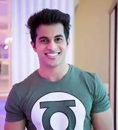 Aadil Khan