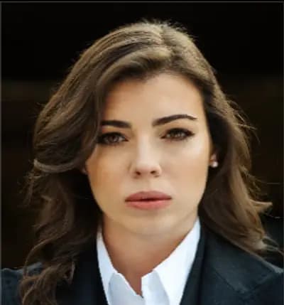 Adrianna Davies