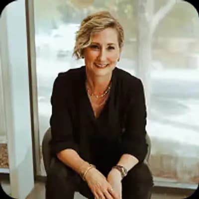 Amy Raymond