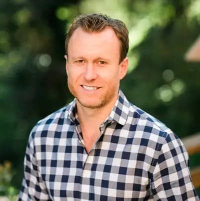 Andrew Elliott