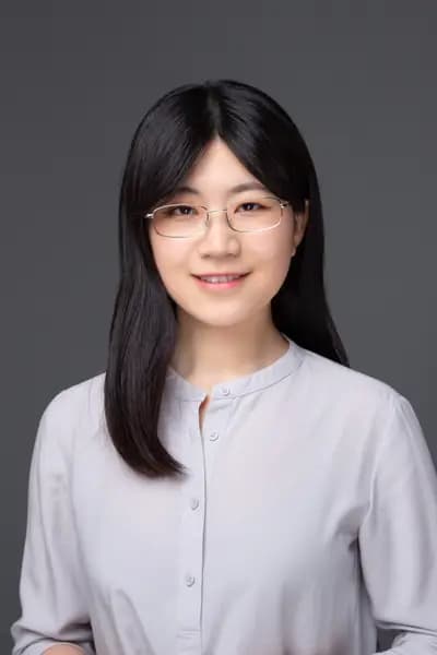 Angela Li