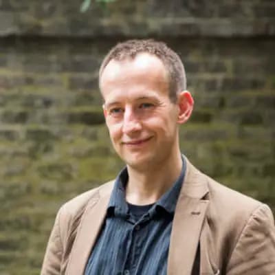 Angus Hewlett