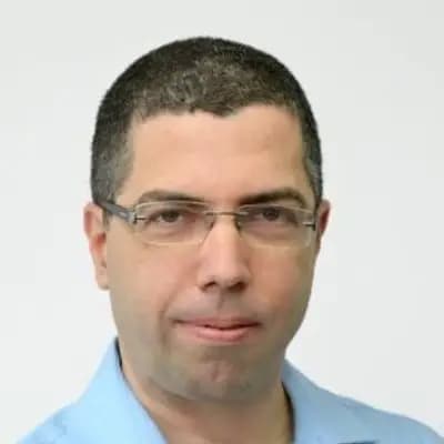 Arik Kleinstein