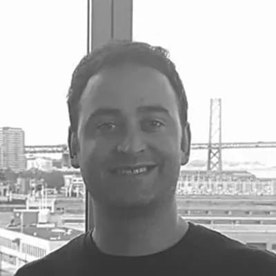 Avi Konstantini