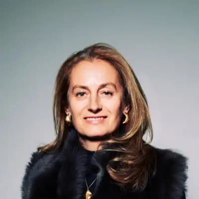 Babett Carrier