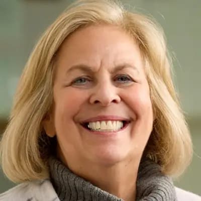 Barbara Selter