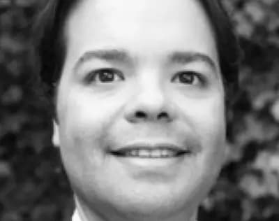 Carlos Bustamante