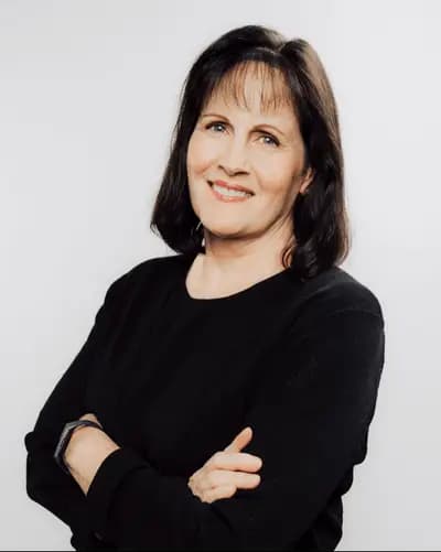 Carrie Dolan