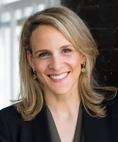 Christa Quarles