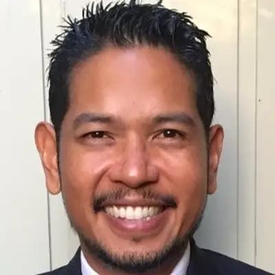 Christopher Peralta