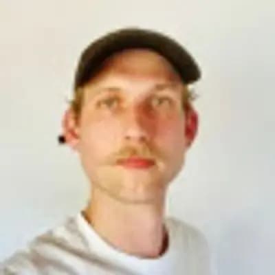 Declan Schweitzer
