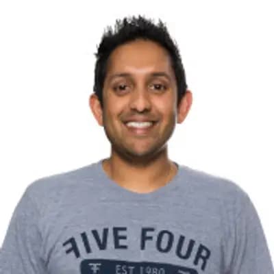 Dee Murthy