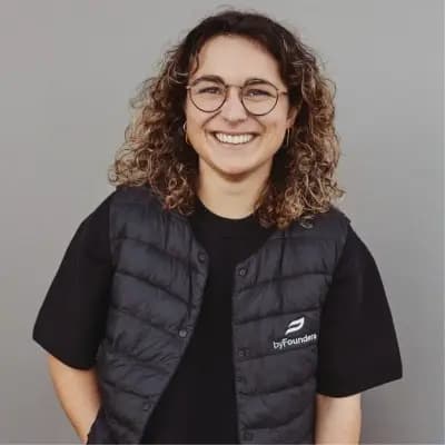 Deina Kellezi