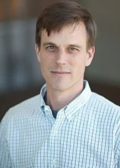 Douglas Burns