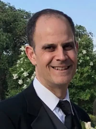 Douglas Onsi