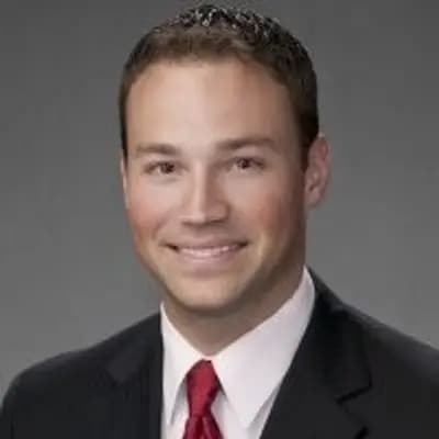 Dustin Hollas
