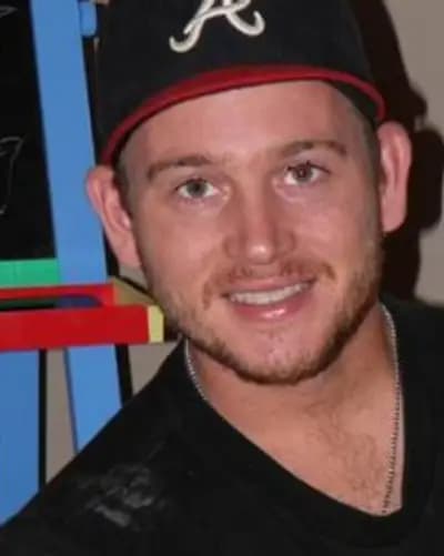 Dustin Jones