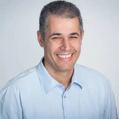 Efraim Harari