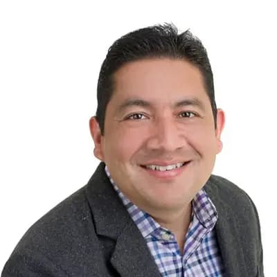 Eli Velasquez