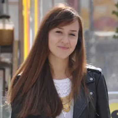 Emmanuelle Bories