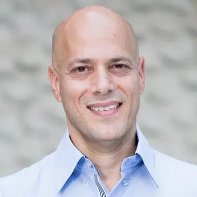 Eyal Miller