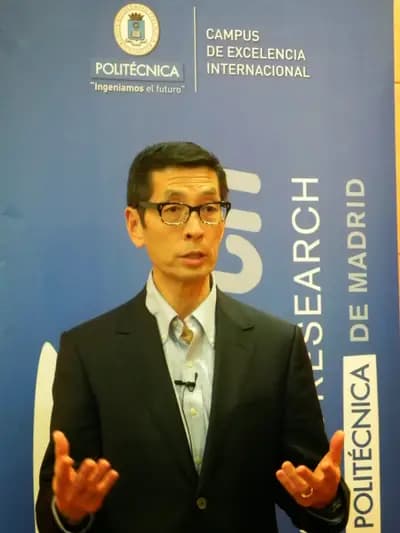 Glenn Osaka