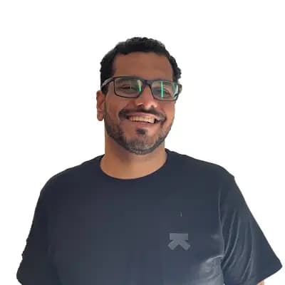 Huzaifa Arab