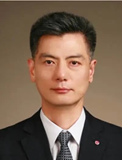 Hwang Jeong-hwan