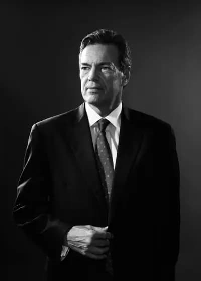 James T Hackett