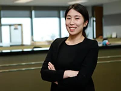 Jee Yeon Lee