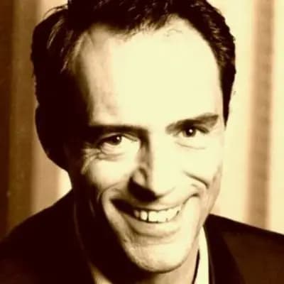 Jose Larrucea