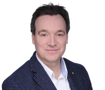 Julian Carter