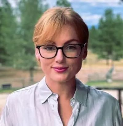Kelly Hook