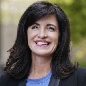 Kelly Steckelberg