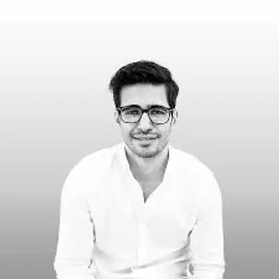Kia Nejad