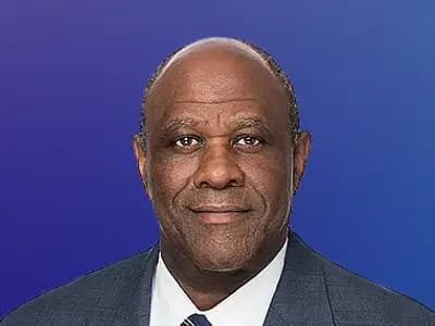 Leo Mackay