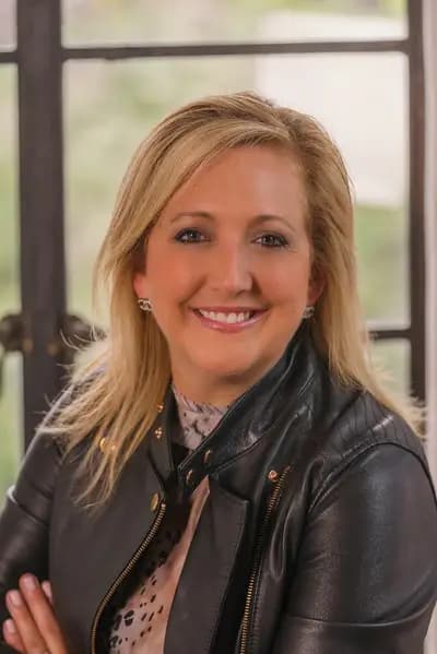 Lisa McGill