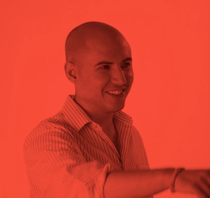 Luis Elizondo