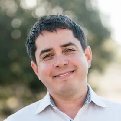 Manuel Solis