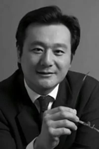 Michael Chen