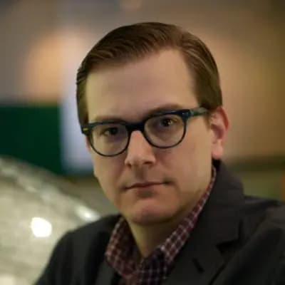 Michael Lousteau