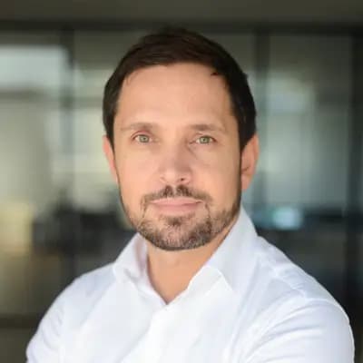 Nicolas Martineau