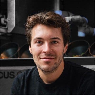 Nikolas Bullwinkel