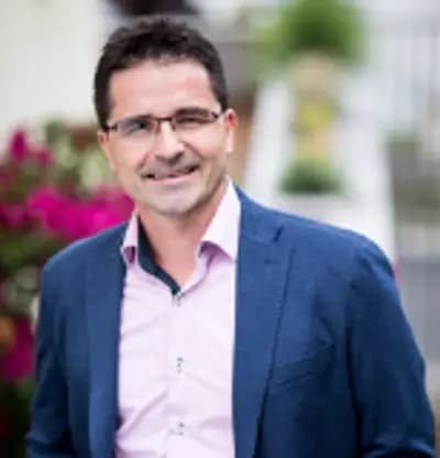 Petr Mikovec