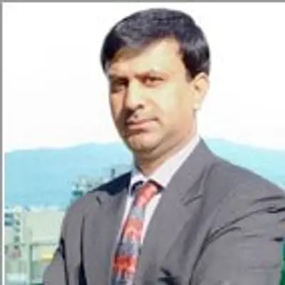 Rajnish Kapur