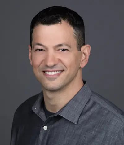 Raviv Levi