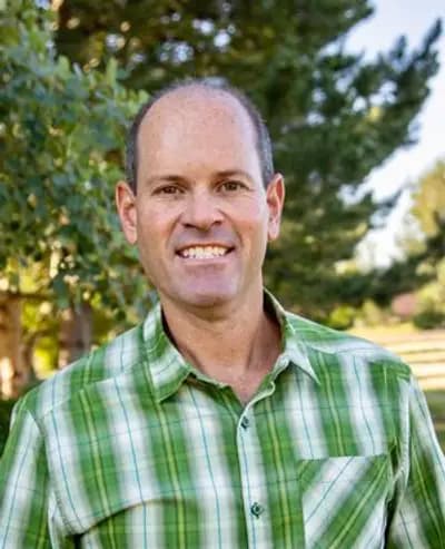 Scott Holton