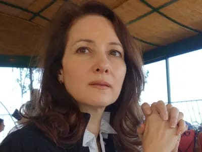 Shlomit Harth