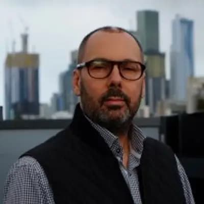 Tim Buzza