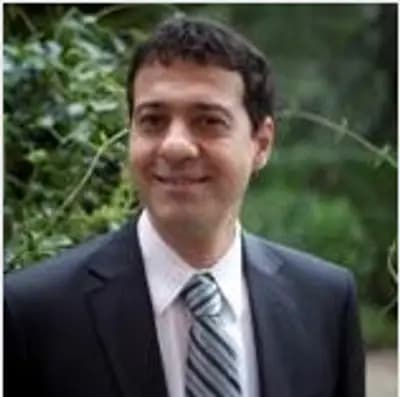 Tolga Akcura